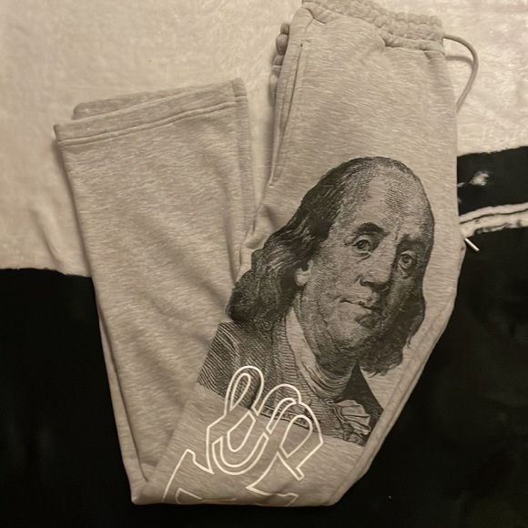 Flared skysdalimit grey pants size large - Picture 2 of 3